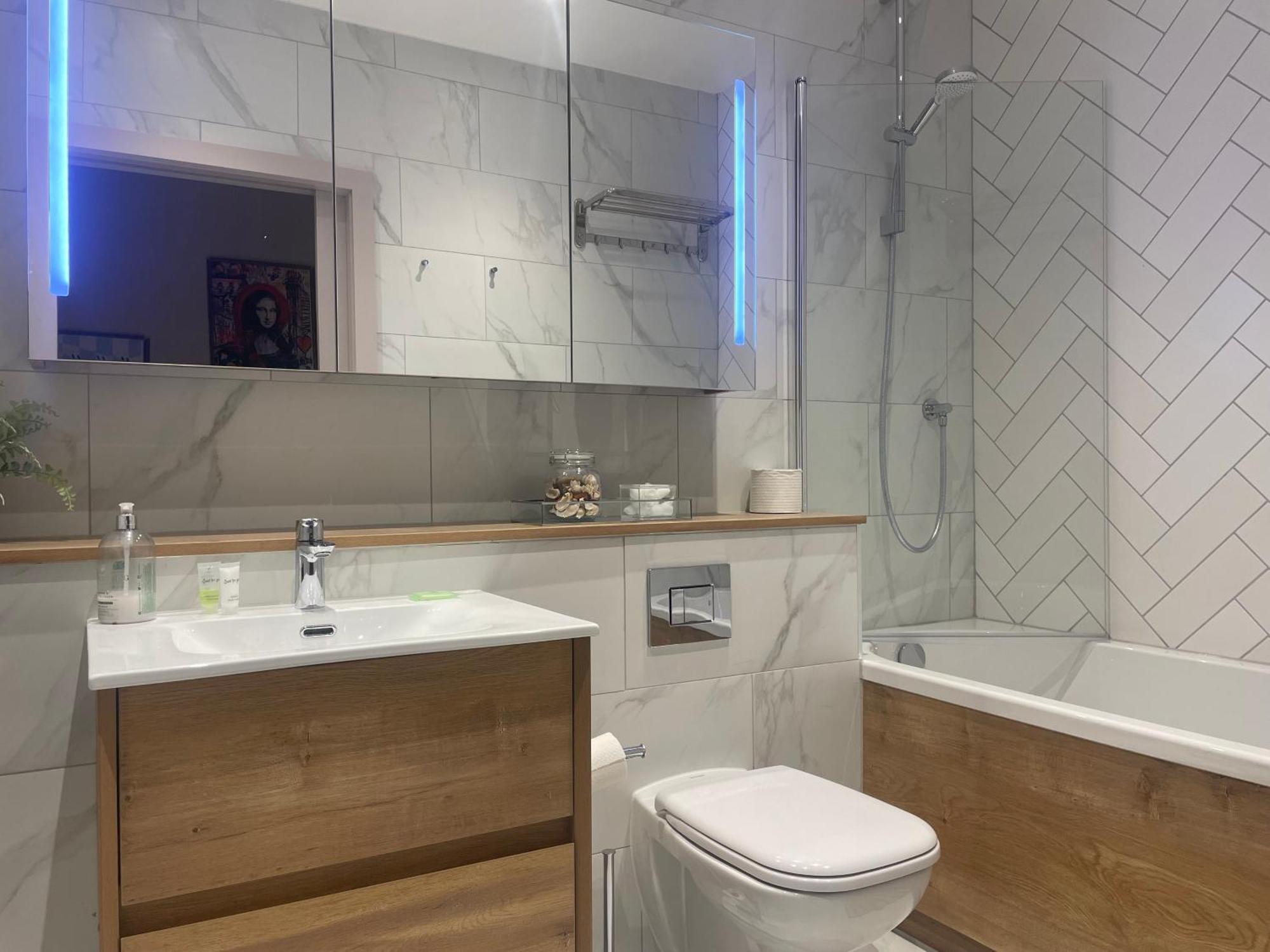 Stunning 2 Bed Apartment In Greater Manchester Extérieur photo