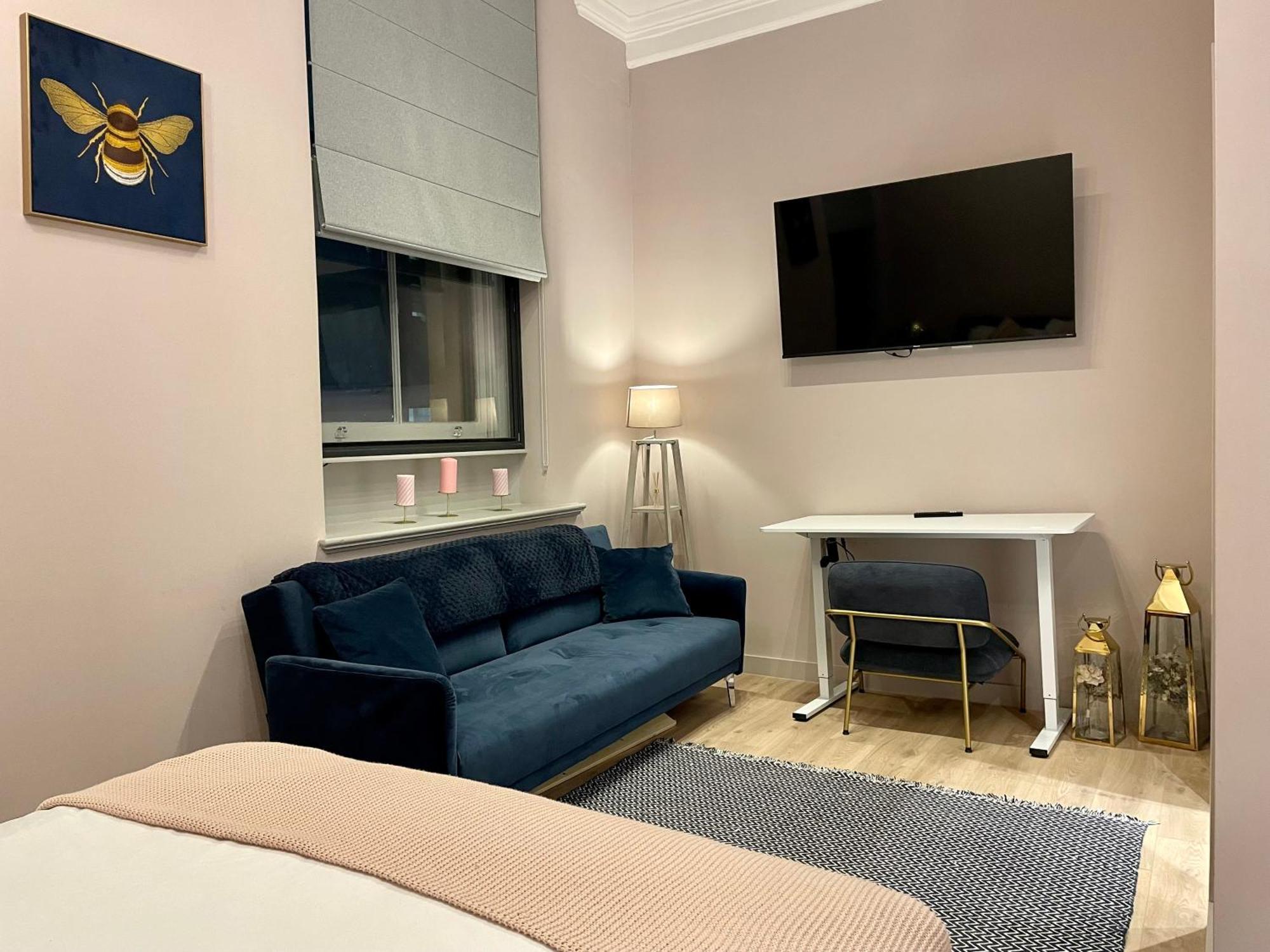 Stunning 2 Bed Apartment In Greater Manchester Extérieur photo