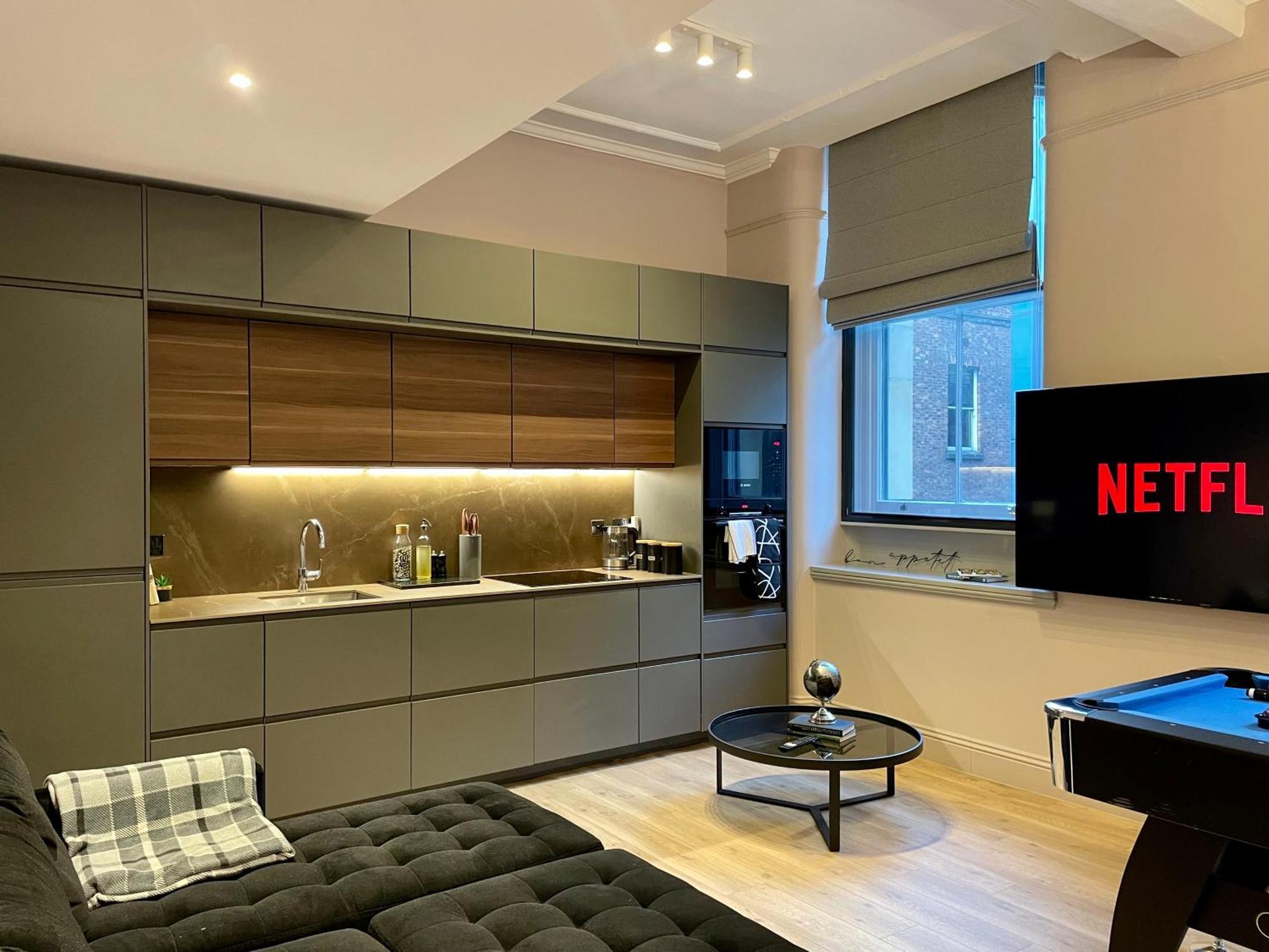 Stunning 2 Bed Apartment In Greater Manchester Extérieur photo